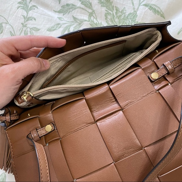 Authentic Michael Kors Crossbody Clutch - Picture 3 of 6